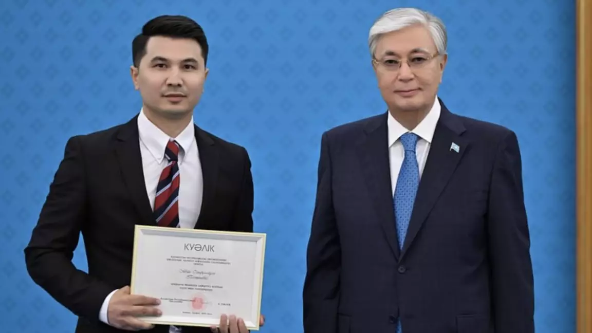 Университетте аға оқытушы, мектепте мұғалім, журналист: Биыл Президенттік жастар кадр резервіне кімдер өтті?