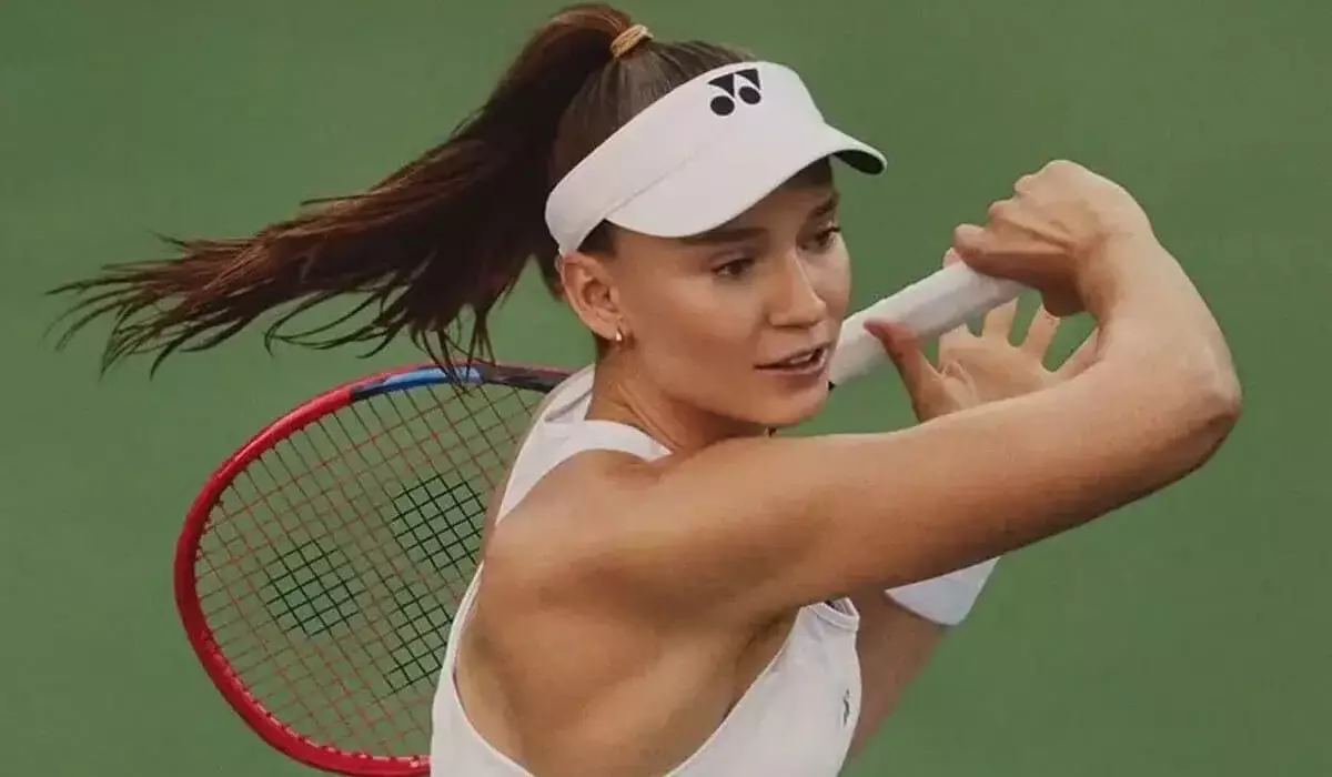 Рыбакина выиграла третий матч на Итоговом турнире WTA