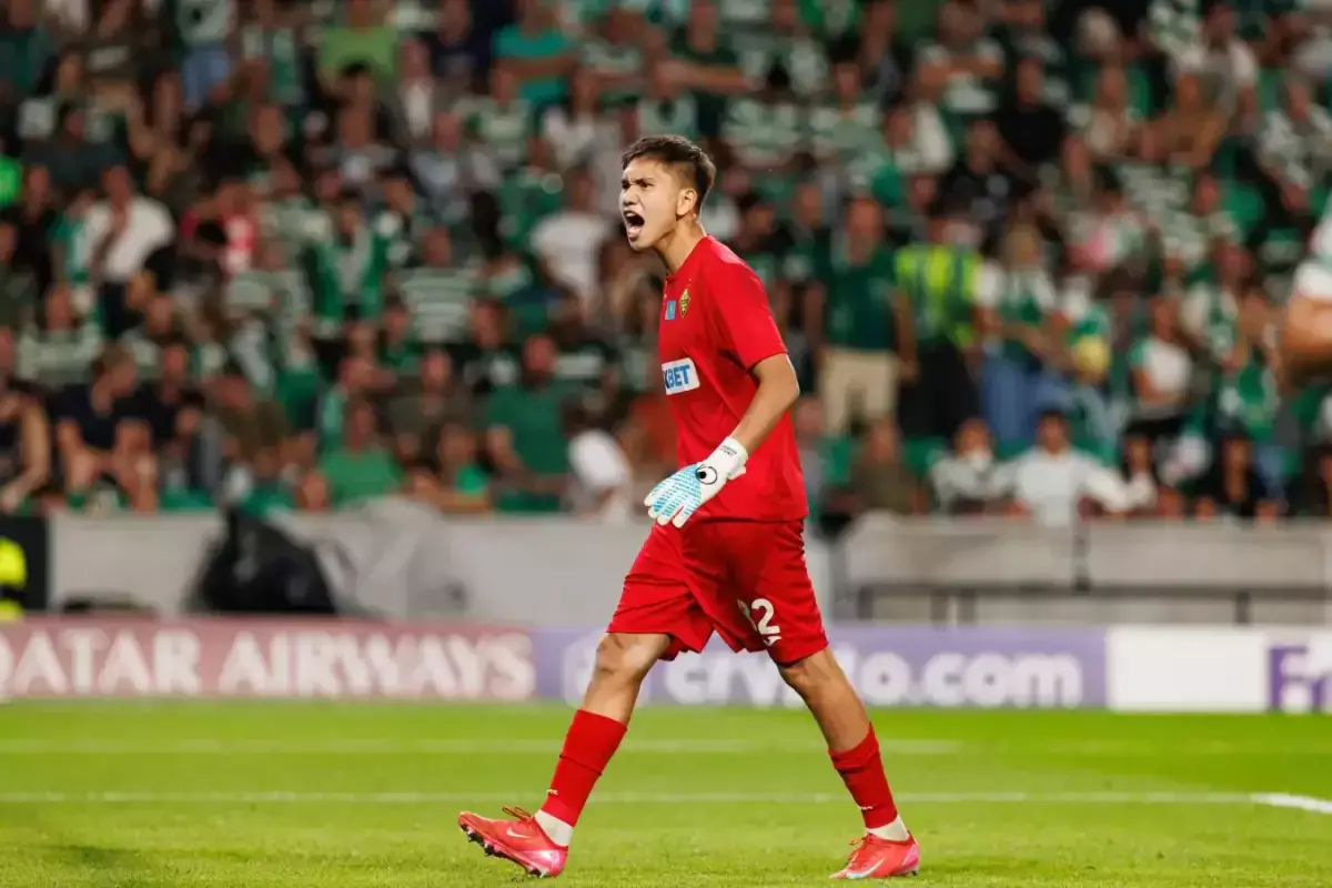 Шерхан Қалмырза топырлаған гол жіберді: «Қайрат» «Интерден» ойсырай ұтылды