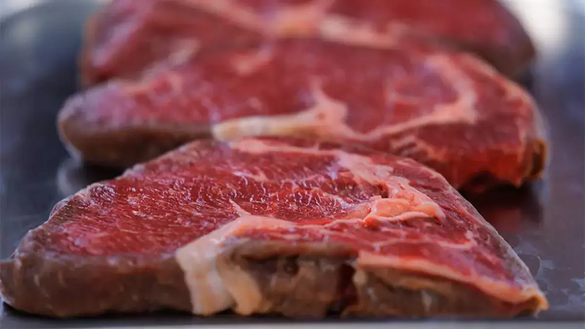 Цена на говядину в мире побила исторический рекорд - новости на Lada.kz 06.11.2025