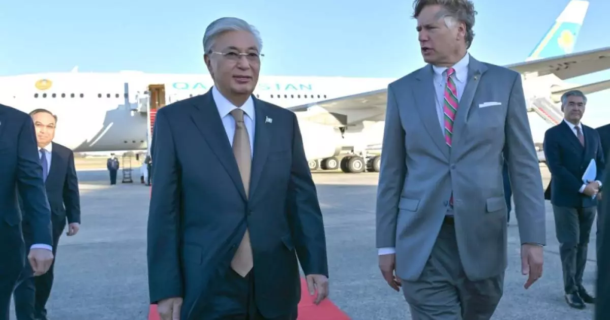  Токаев прилетел в Вашингтон для переговоров с Трампом 