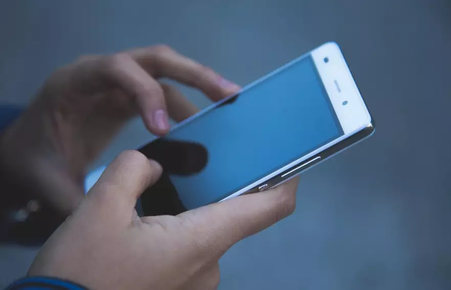 Более 110 тыс. детей обратились за помощью через контакт-центр в Казахстане