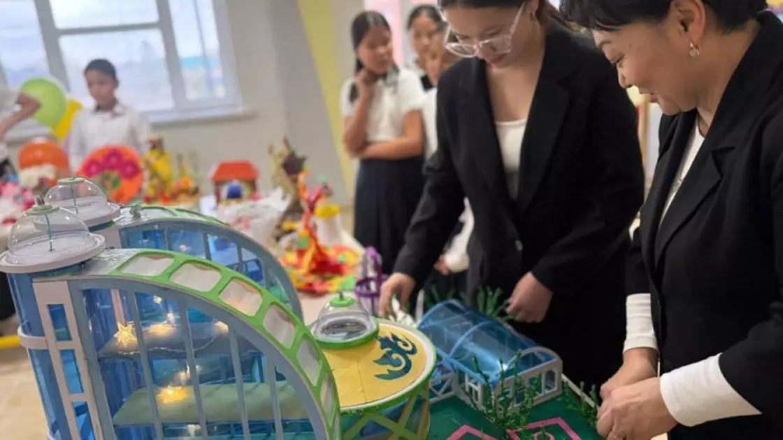 Жеңімпазды дайындаған мұғалімге қандай сыйақы берілетіні белгілі болды