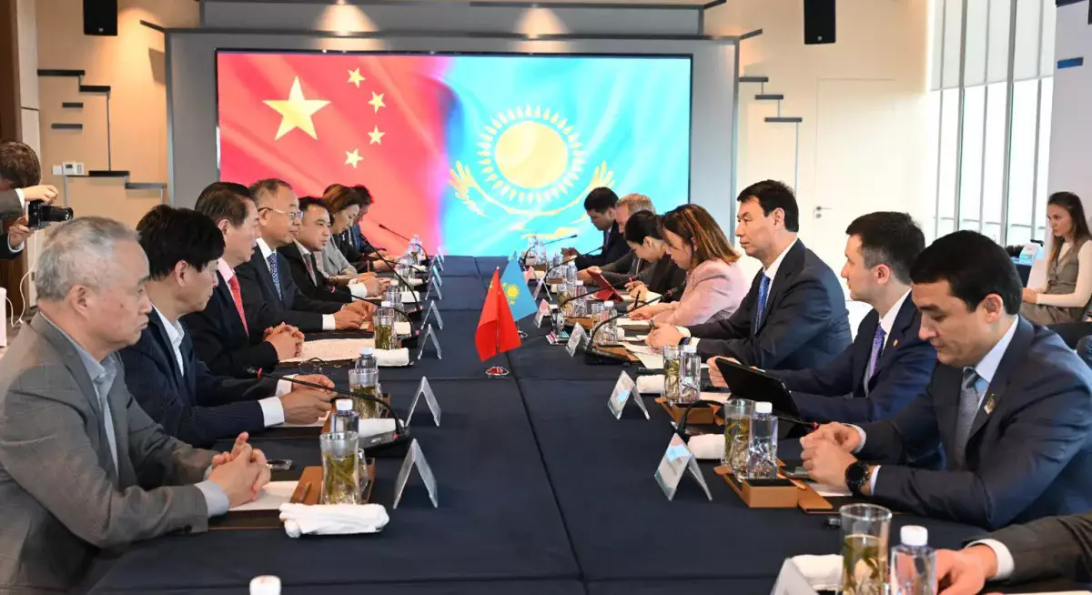 Дархан Сатыбалды қытайлық «Yuexing Group» корпорациясымен серіктестік мүмкіндігін талқылады