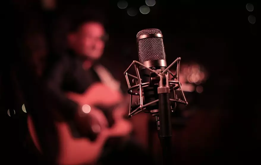 Использование фонограмм на концертах законодательно ограничивают в Казахстане