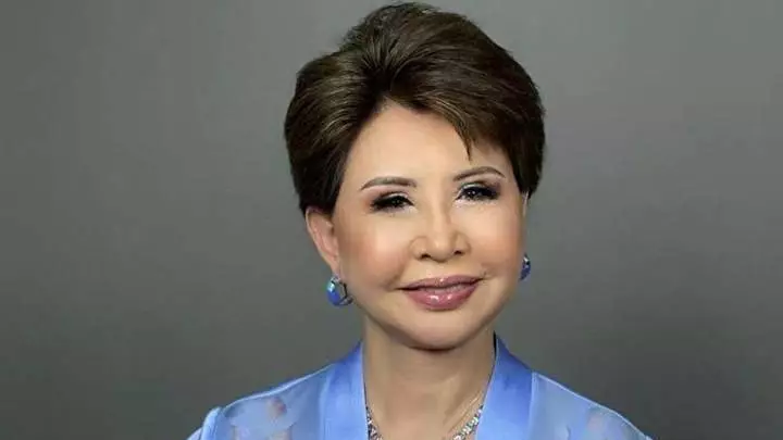 Роза Рымбаеваның жаңа стилі жұрттың талқысына түсті