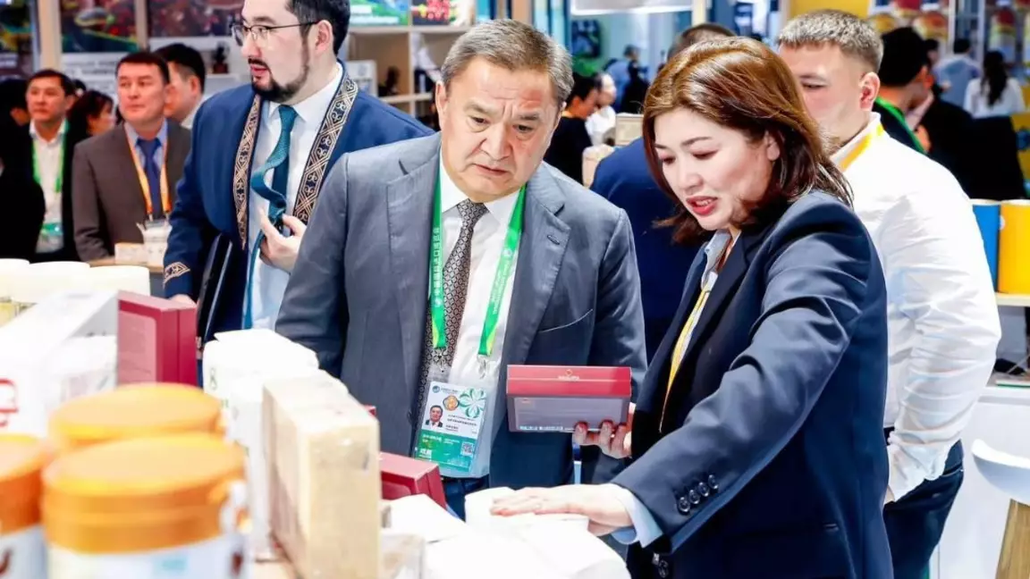 Қазақстанның бал, қымыз және кондитер өнімдері Қытайдың 340 мың дүкеніне шығарылады