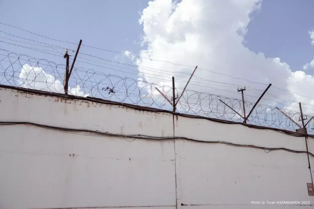 До трёх лет тюрьмы за чужой бренд: в Казахстане ужесточают закон