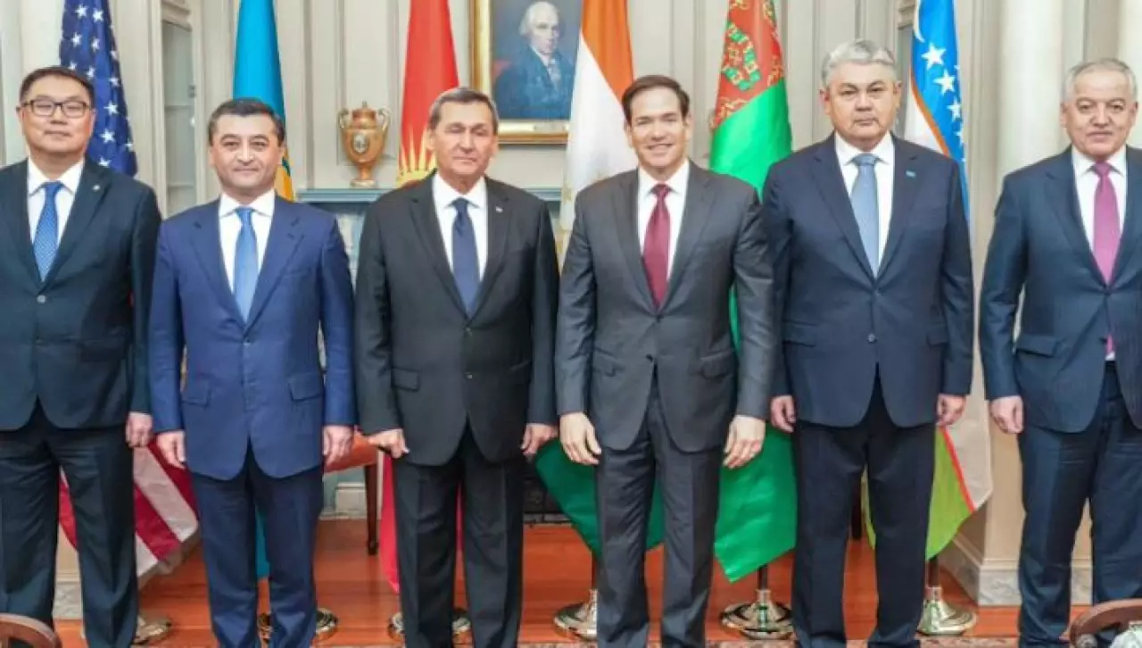 Главы МИД стран ЦА и США обсудили развитие регионального взаимодействия