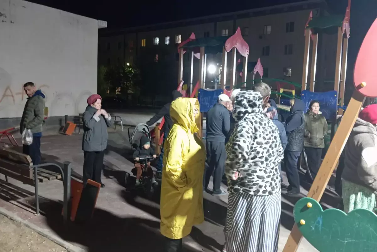 Накануне зимы жители в 3Б микрорайоне Актау остались без обслуживающей компании и тепла - новости на Lada.kz 06.11.2025