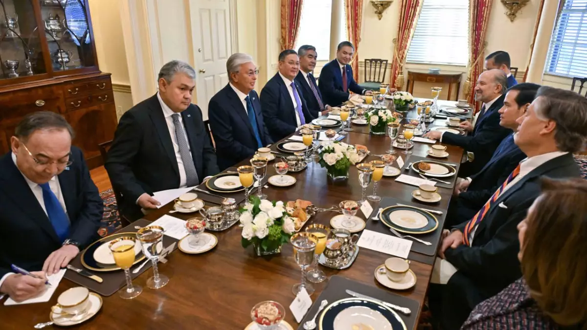 Тоқаев АҚШ Мемлекеттік хатшысы Марк Рубиомен кездесті