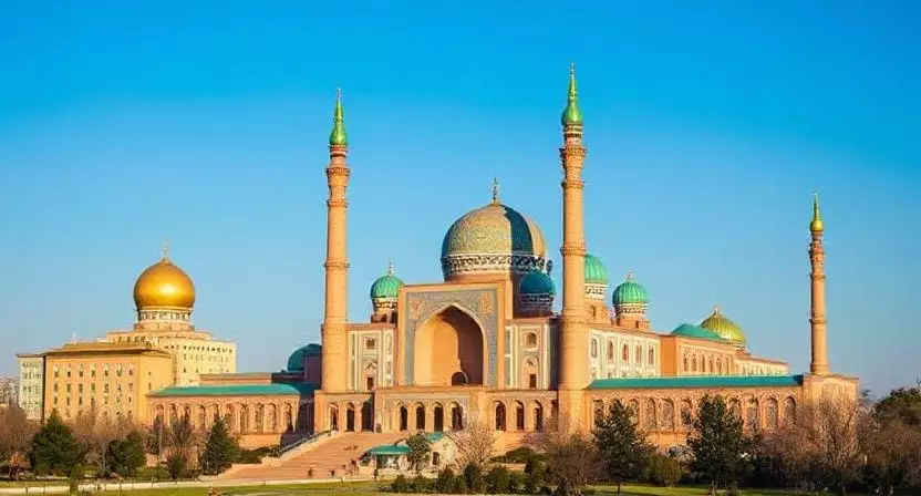 Узбекистан и Казахстан договорились о совместных туристических маршрутах и инвестиционных проектах.