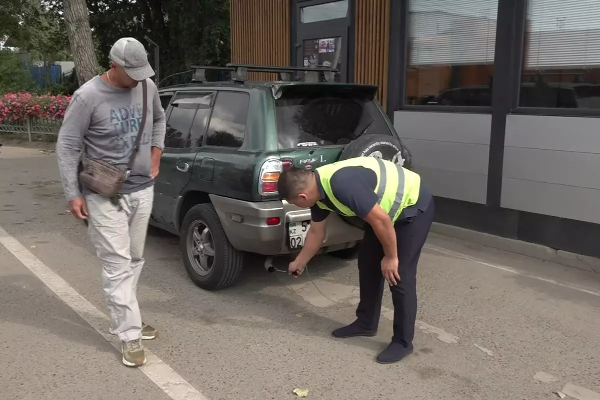 За три года количество изношенного транспорта в Алматы снизилось на 10%