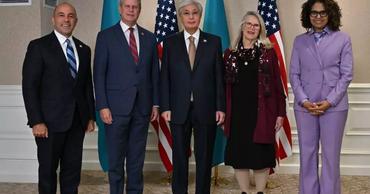  Қасым-Жомарт Тоқаев америкалық конгрессмендерді қабылдады 