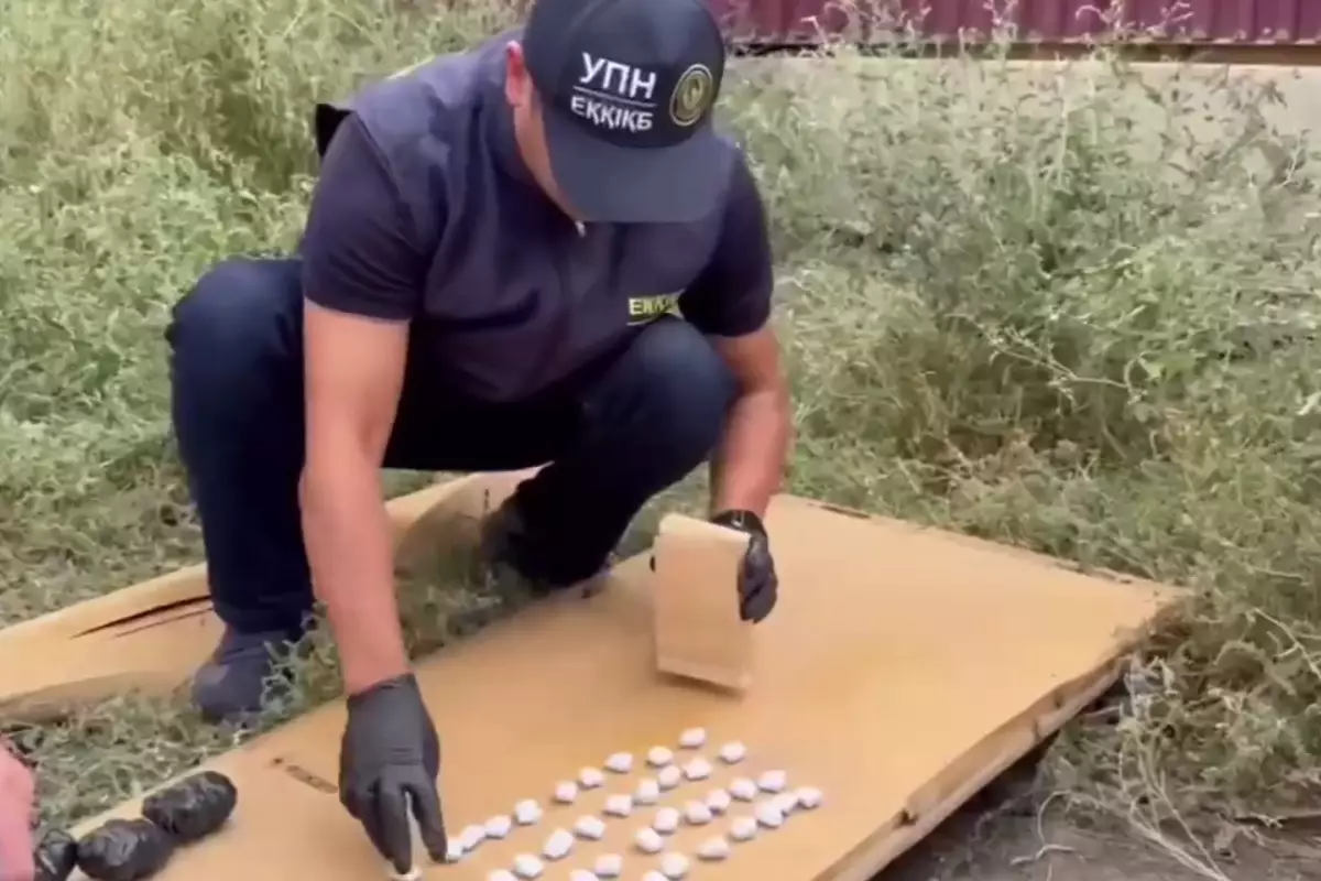 215 кг наркотиков, 3 канала поставки и 2 фитолаборатории: итоги ОПМ «Қарасора-2025» в Атырау