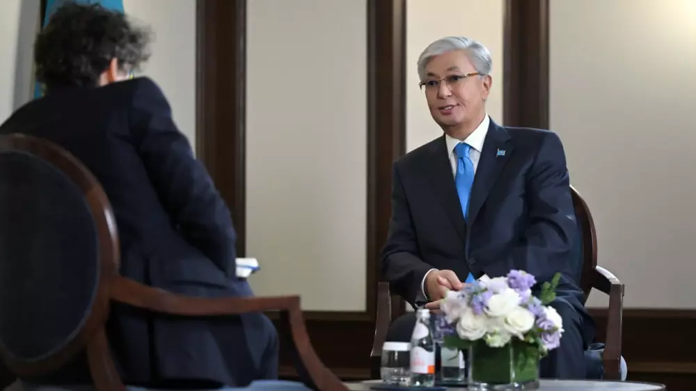 Токаев дал интервью популярным американским изданиям