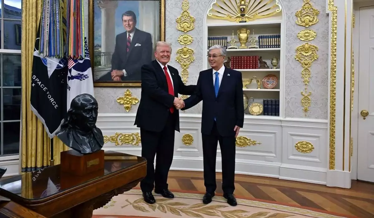 Тоқаев пен Трамп келіссөз жүргізді