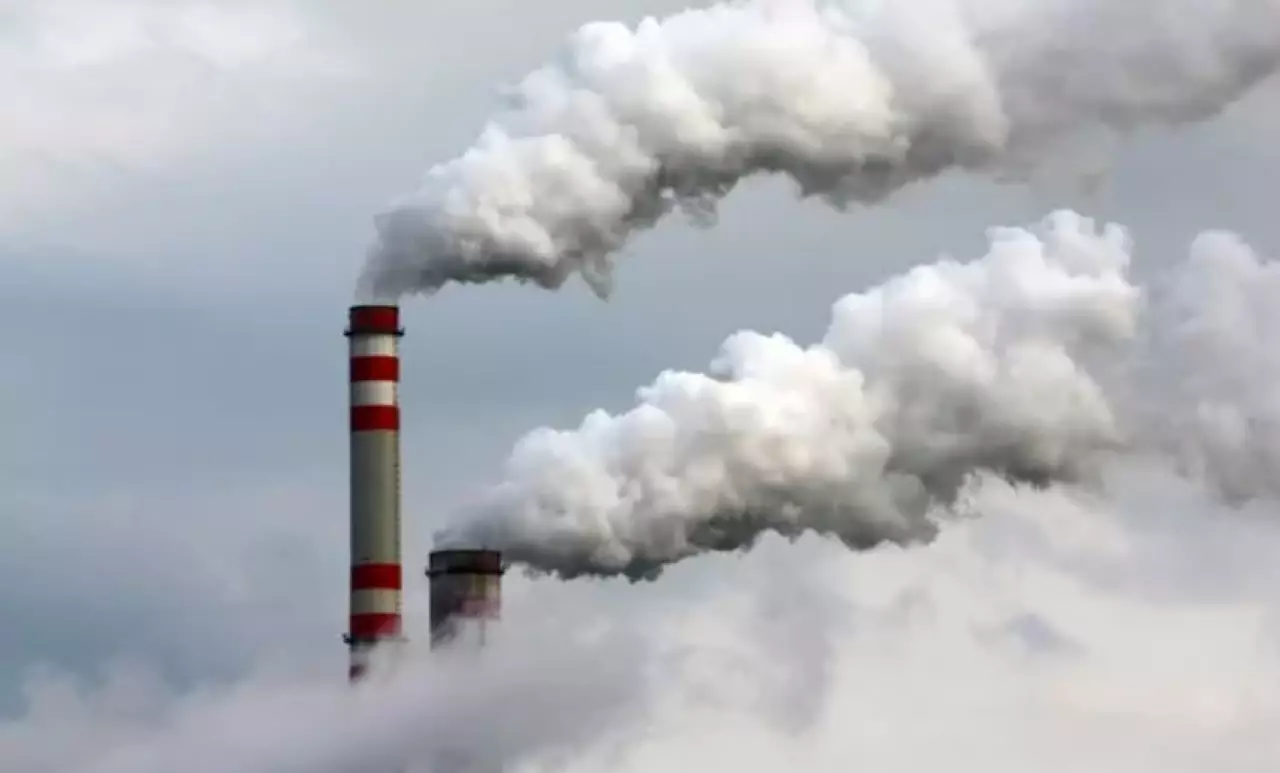 Ухудшение качества воздуха прогнозируют в двух городах Казахстана