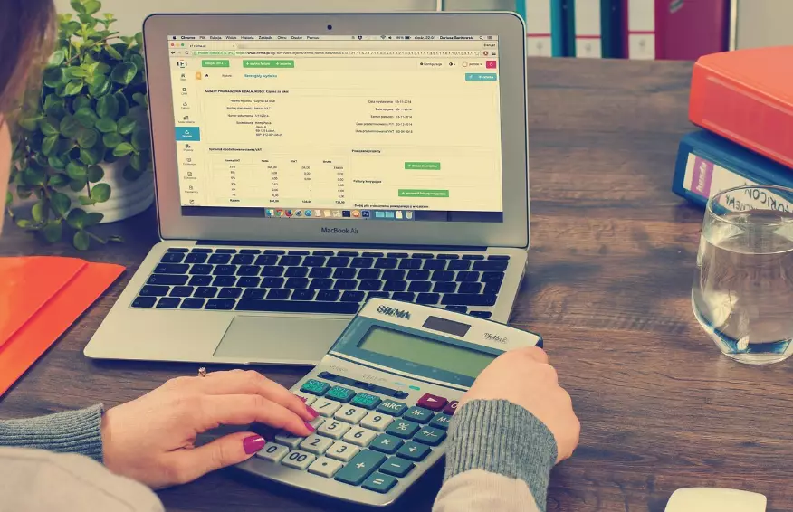 Бухгалтер молодежного центра похитила 17 млн тенге из бюджета в СКО