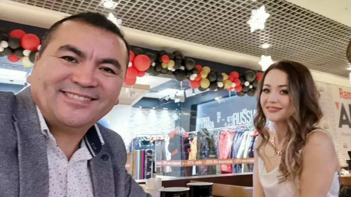 Сейфуллин Жолбарыс үйде отырған әйелдерге ақыл айтты