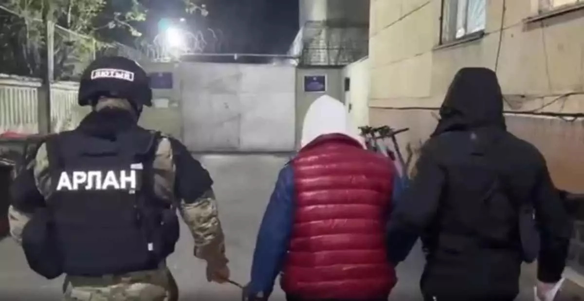 Вымогал 10 млн у сотрудника акимата: блогера задержали в Шымкенте