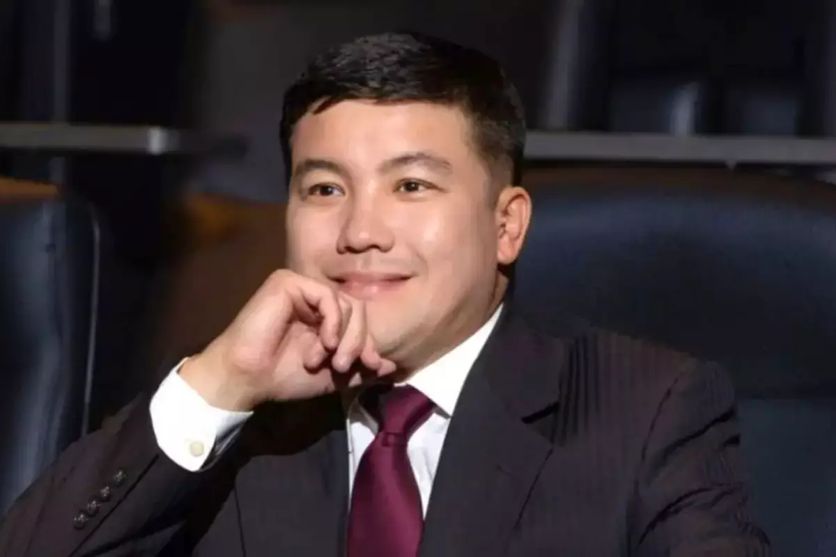 Дочь Турсынбека Кабатова поддержала отца и призвала прекратить нападки в сети