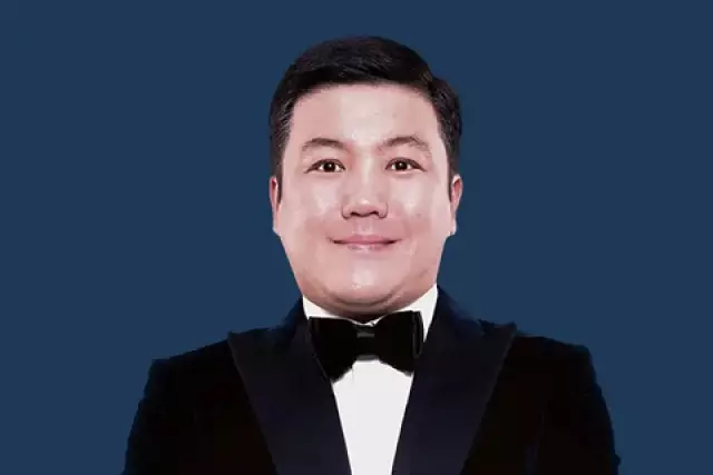 «Бәрі қателеседі»: Тұрсынбек Қабатовтың қызы әкесі туралы айтты