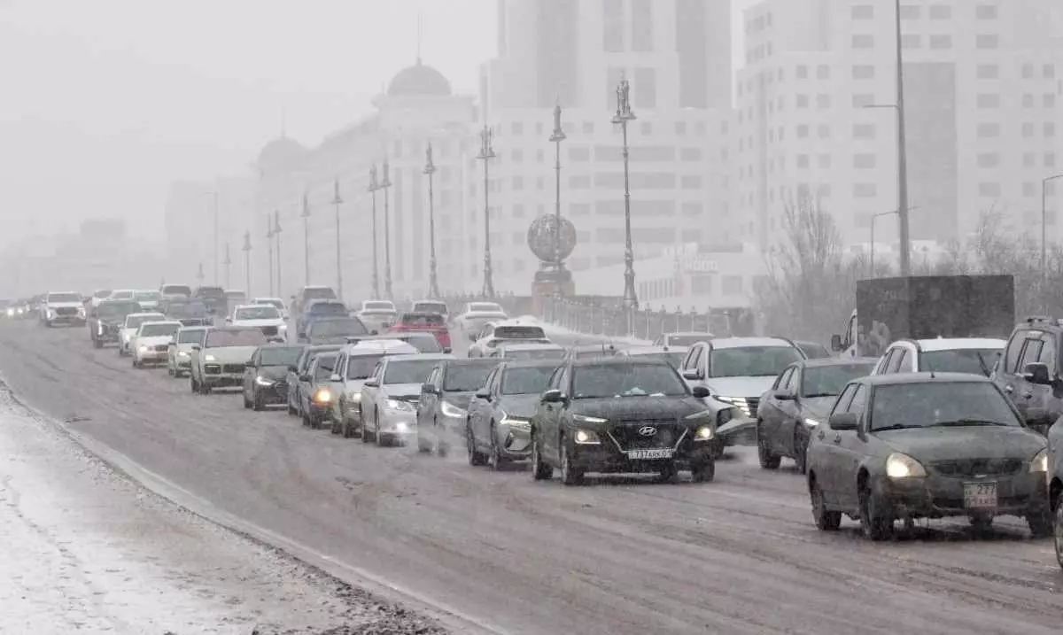 Новый стандарт борьбы с гололедом внедрят в Казахстане