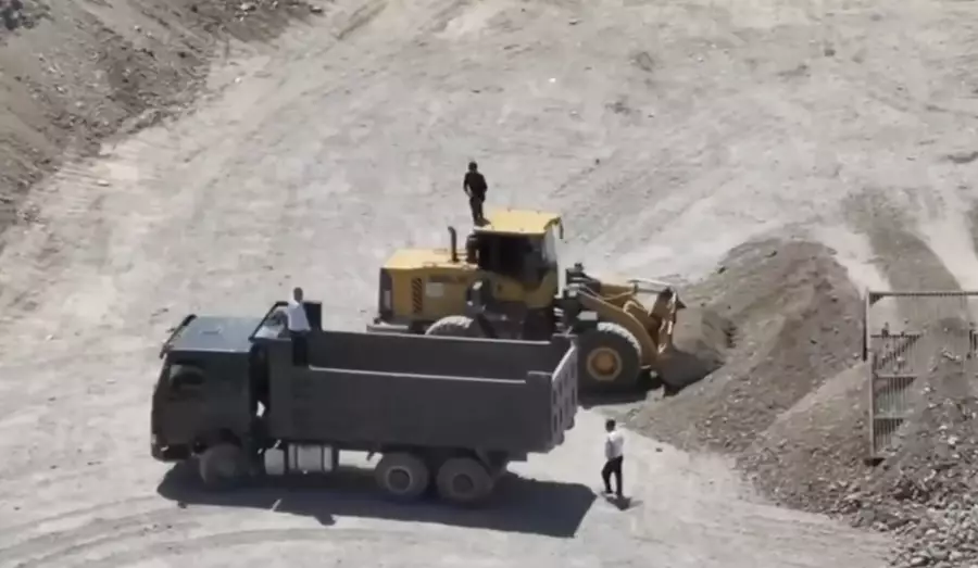 Дрон заңсыздықты түсіріп алған: Түркістан облысында әкім қызметінен босатылуы мүмкін