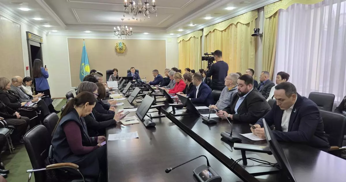   Ақмола облысында әйелдердің әлеуетін арттыруға арналған маңызды бастамалар талқыланды   