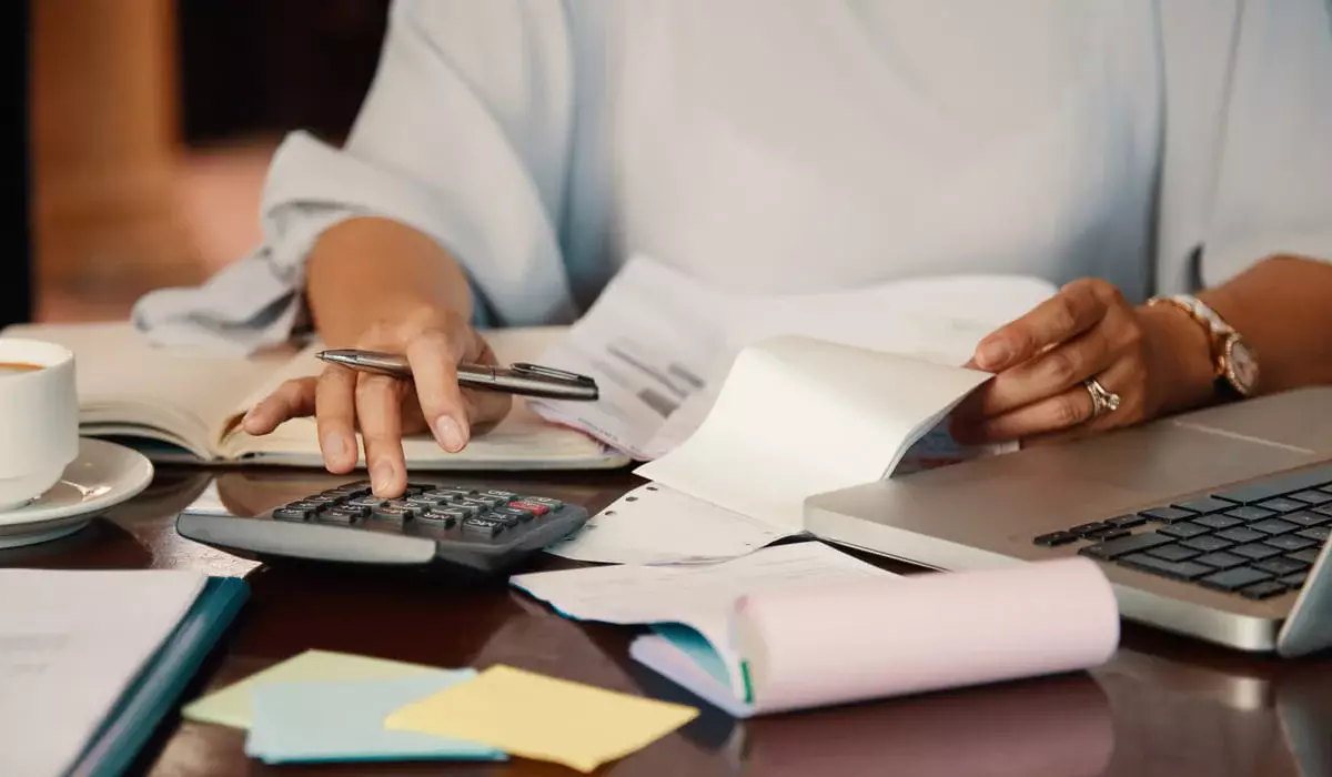 Налоговики будут выявлять скрытые доходы казахстанцев по-новому