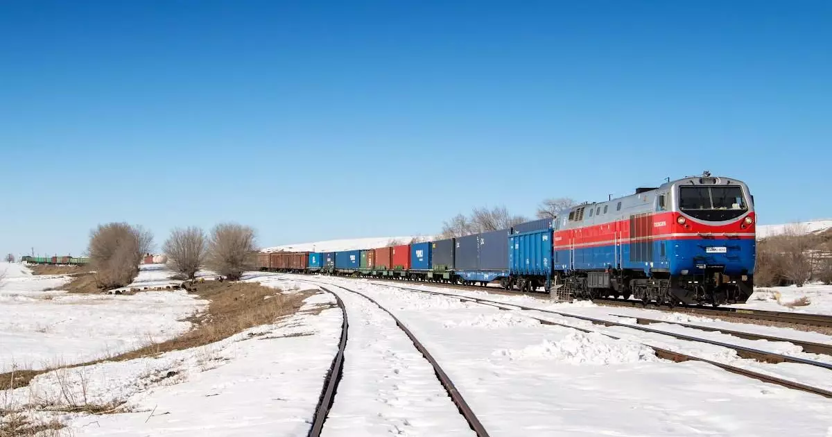  Қостанайда теміржолшы бір адамның өмірін сақтап қалды 