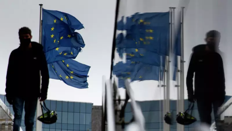 Еврокомиссия запретила выдачу многократных виз россиянам