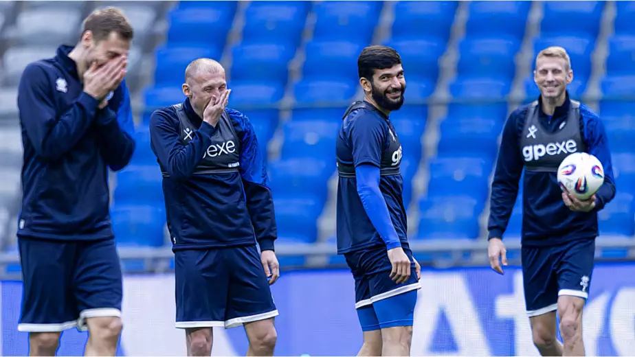 Билеты раскуплены за неделю до матча Казахстан - Бельгия