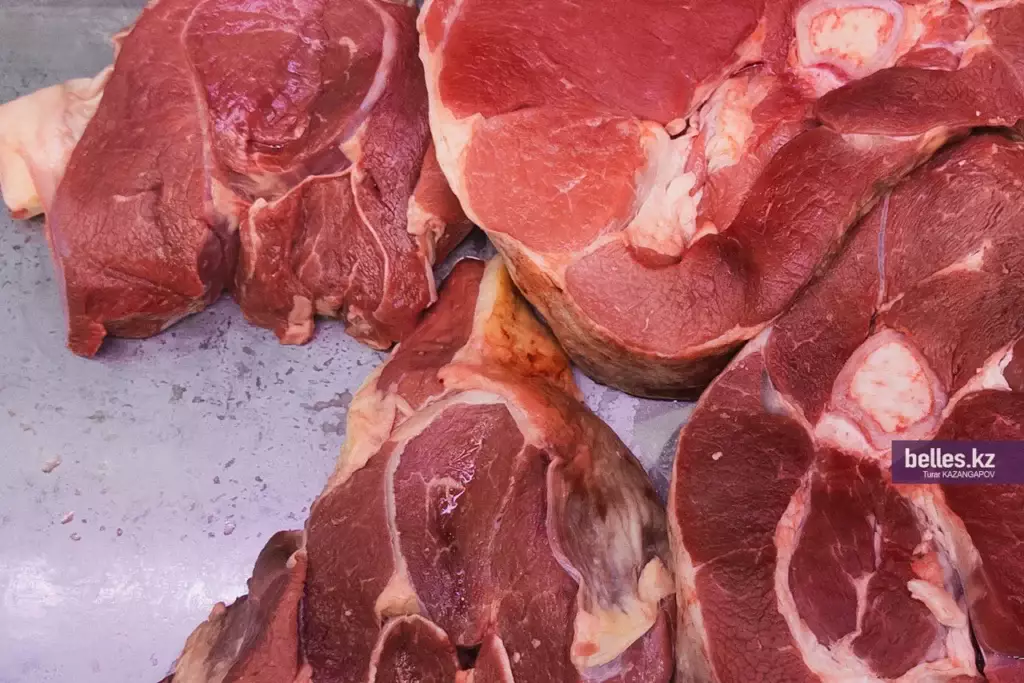 Правительство отказалось снижать пошлины на импорт мяса в Казахстан