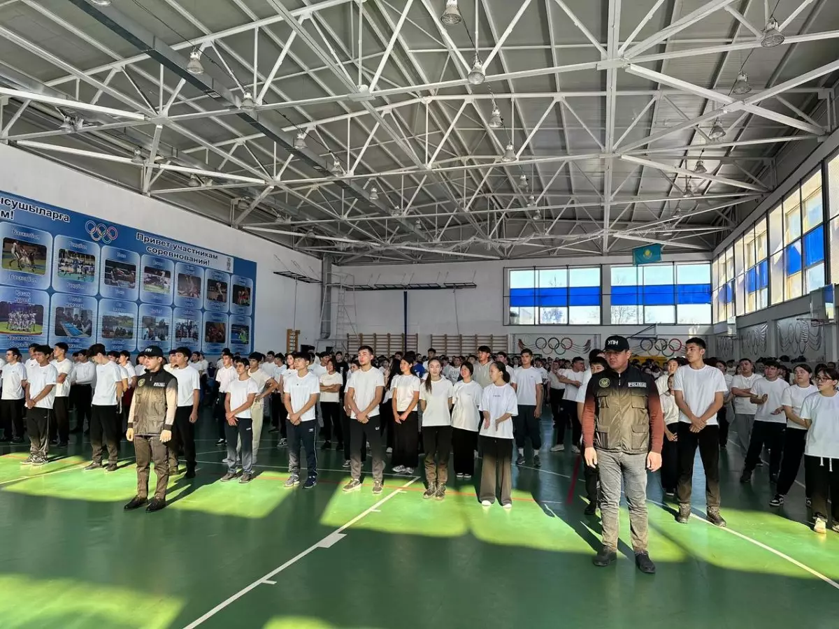 "Чемпиондық Рух": в городе Есик прошла акция по призыву молодежи к жизни без наркотиков