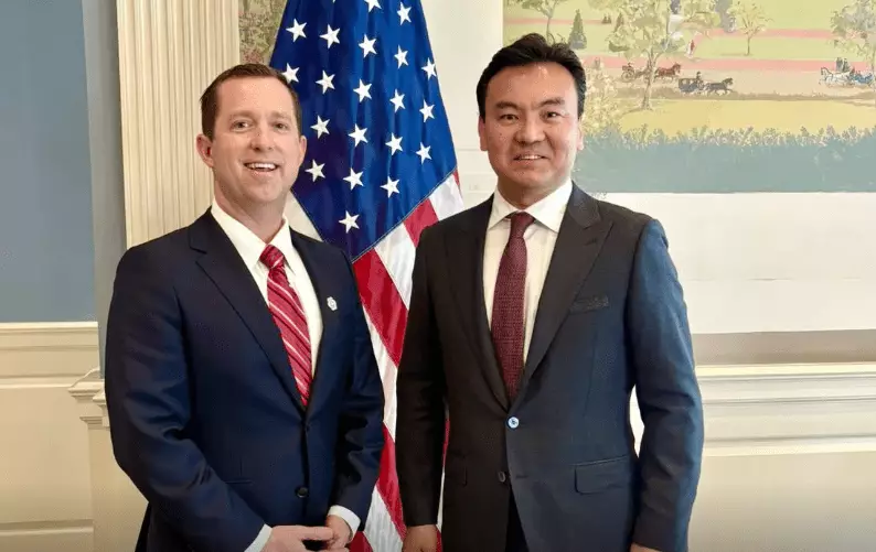 OpenAI и «Қазақ тілі» қоғамы начнут совместную работу по развитию ChatGPT на казахском языке