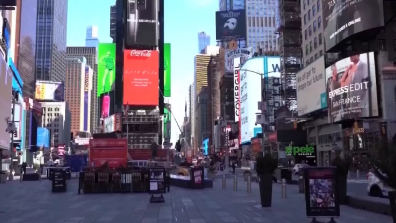 Рекордное количество работников уволили в США