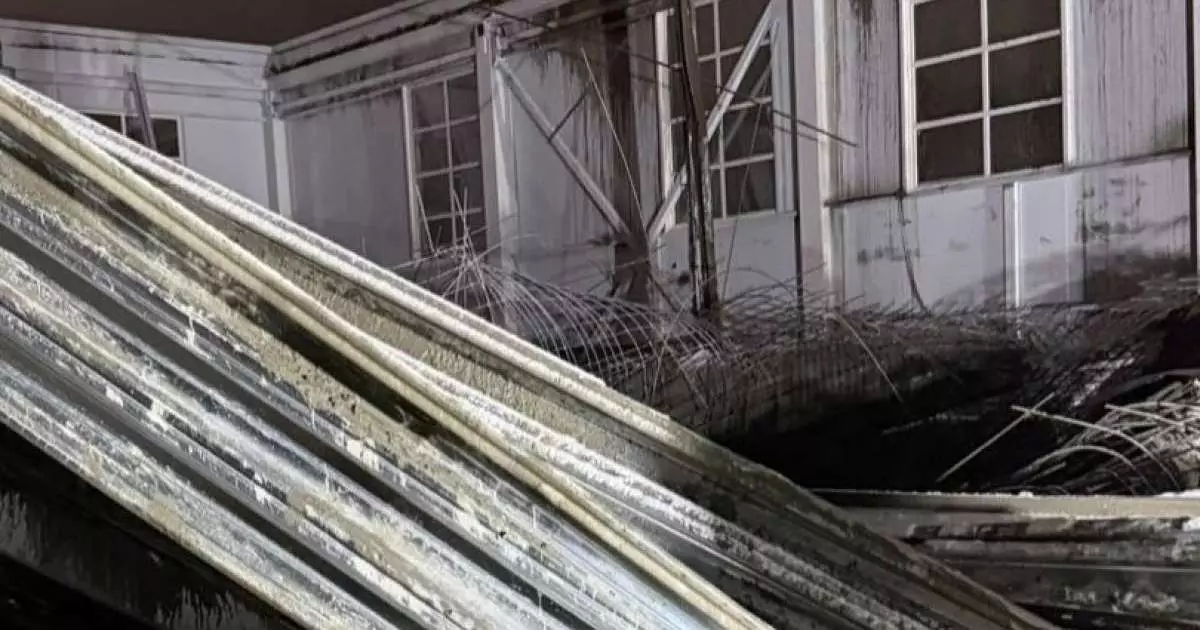  Павлодарда құлаған мектеп ғимаратынан ер адамның мәйіті табылды 