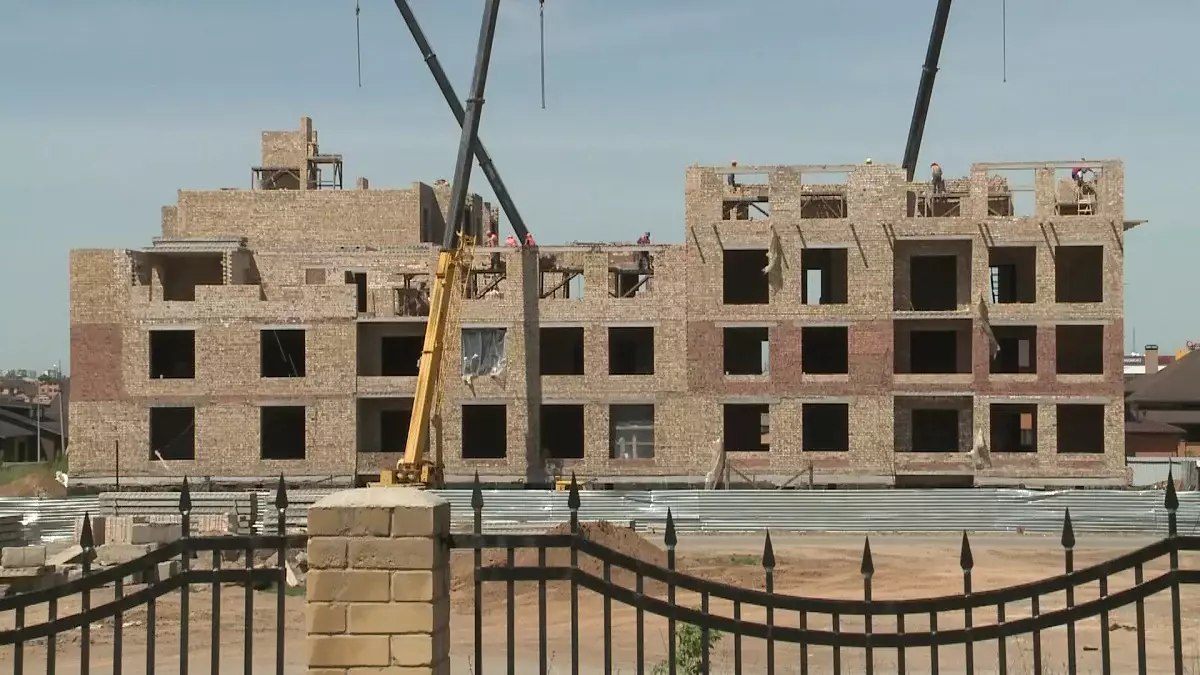 Павлодарда құрылыс алаңындағы үйінді астынан адам мәйіті табылды