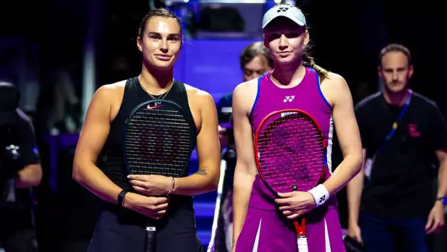 Соболенко или Рыбакина? Прогноз на финальную битву WTA Finals за исторический успех