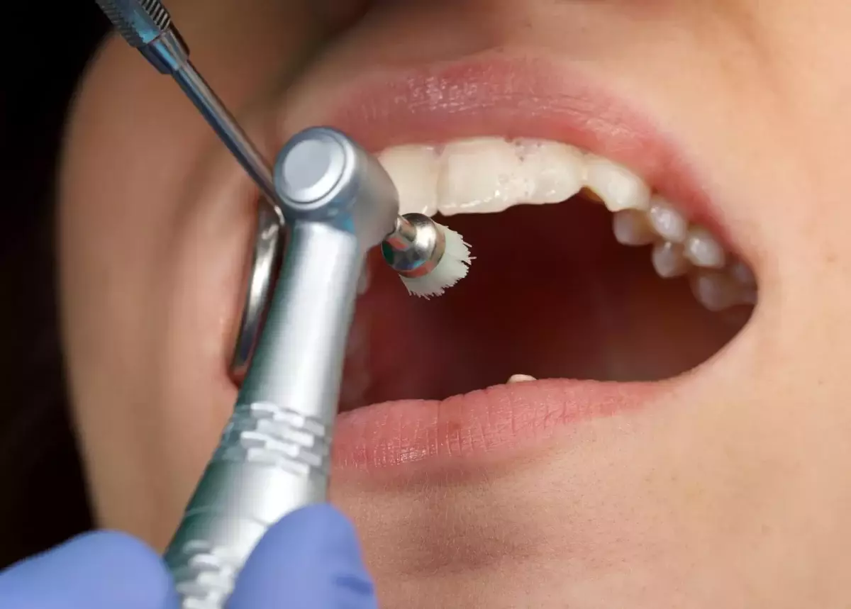 Врач объяснил, как неправильно чистит зубы большинство людей