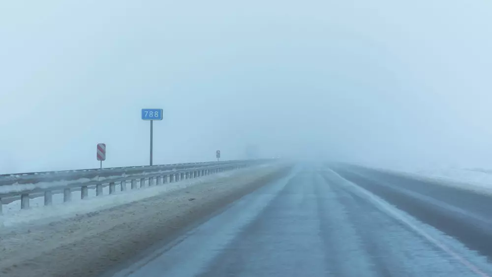 Движение транспорта ограничено в двух областях Казахстана