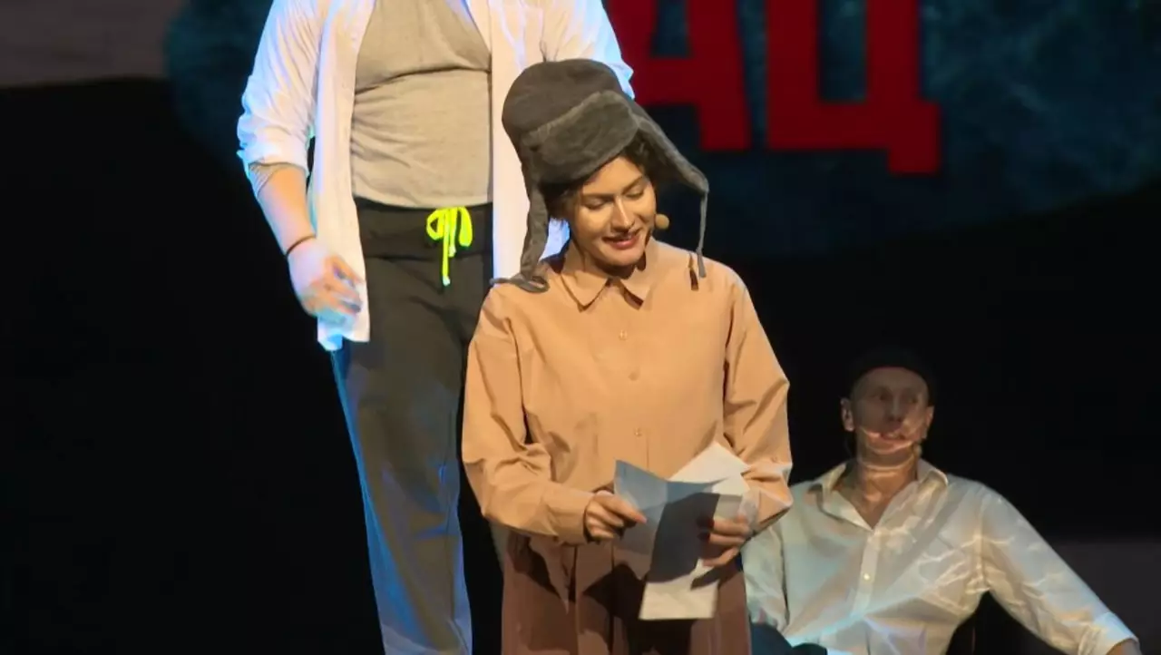 Президент Наталия Сац атындағы театрды 80 жылдық мерейтойымен құттықтады