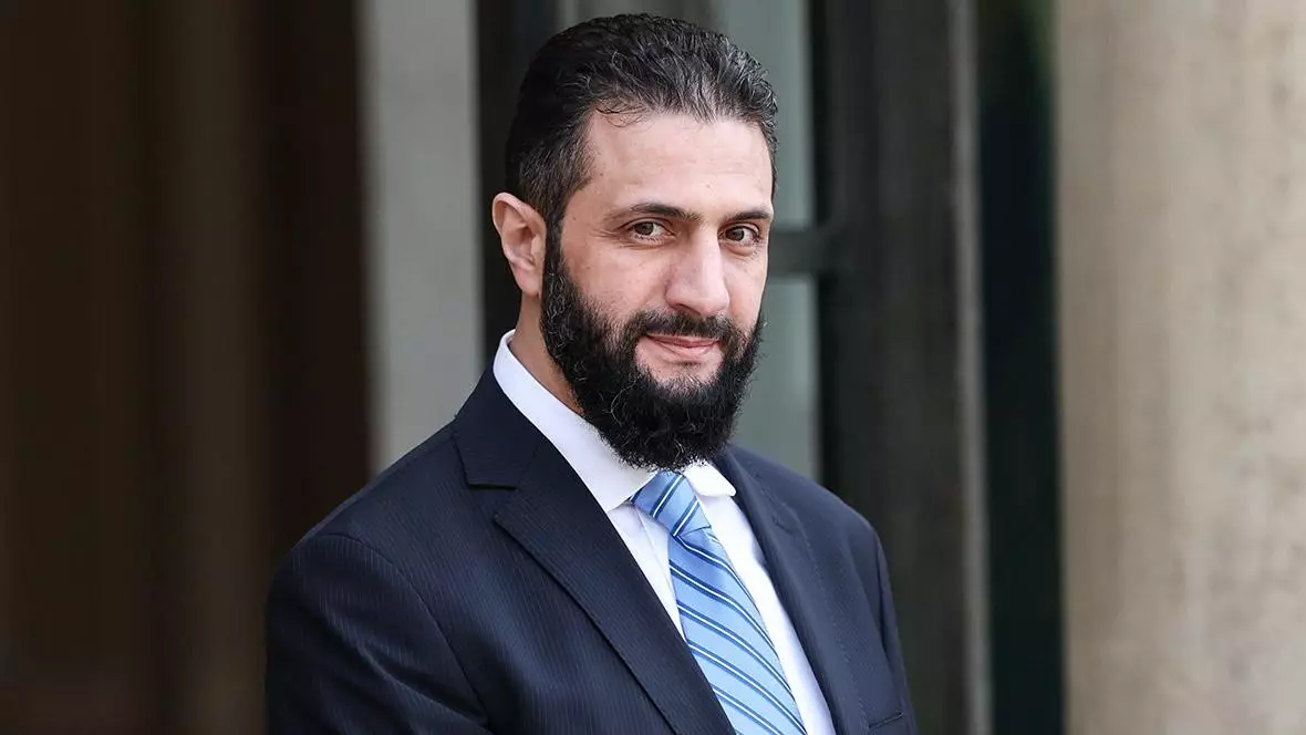 АҚШ Сирия президентін терроршылар тізімінен алып тастады