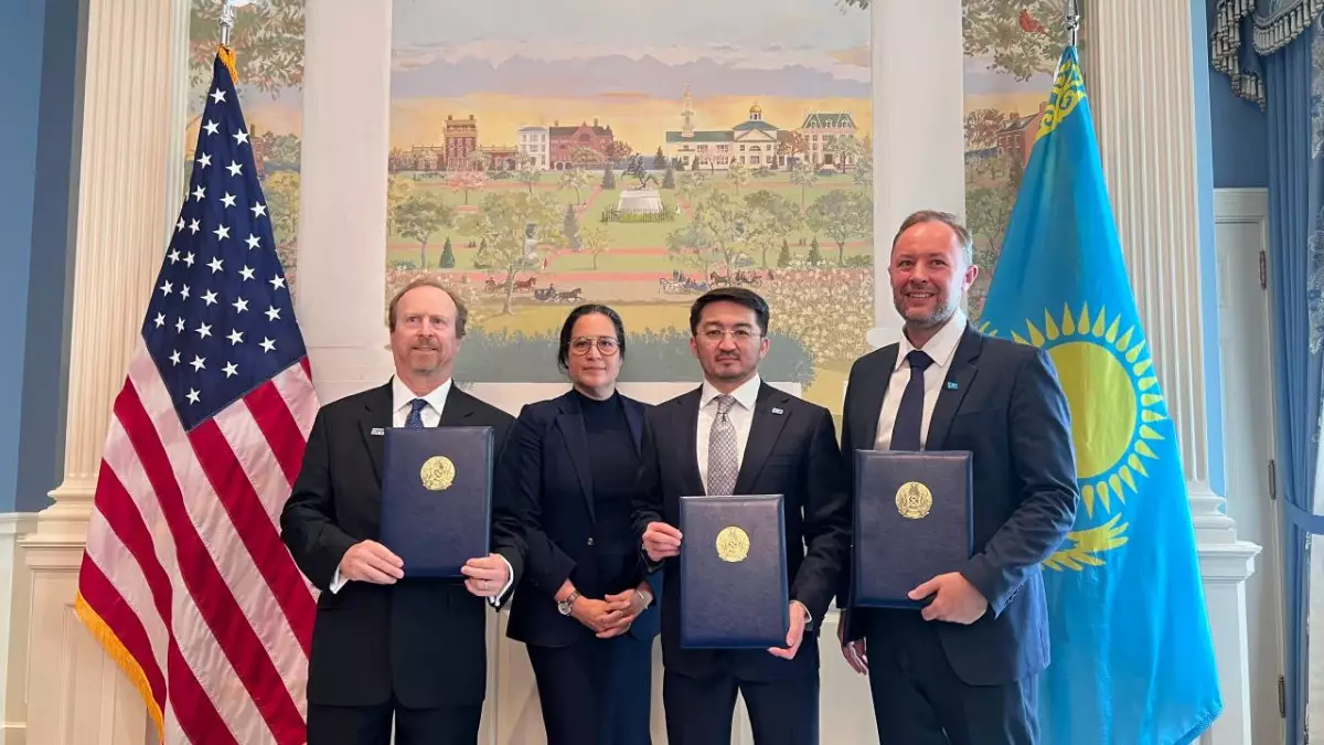 Қазақстан Clearbrook және AG-Tech компанияларымен бірлесіп, энергия сақтау жүйелерін шығаратын зауыт салады