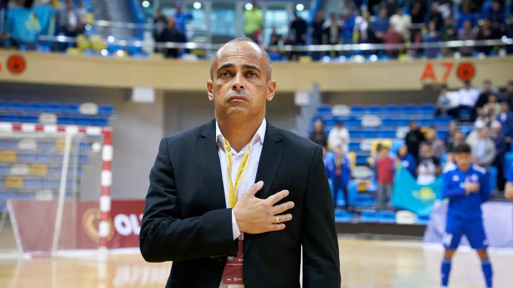 В сборной Казахстана приняли решение по главному тренеру