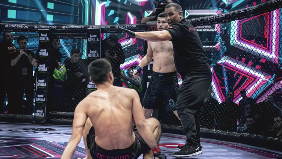 Сексуалды өзбек фотосы