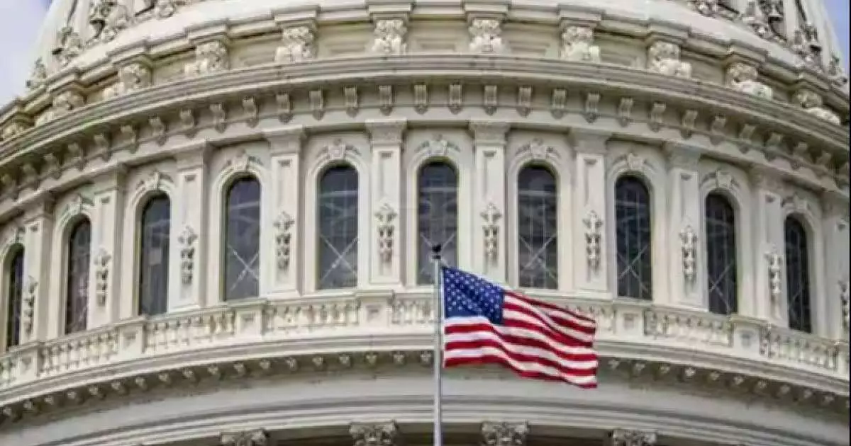  АҚШ Сенаты мемлекеттік қызметкерлерге жалақы төлеу туралы заң жобасын қабылдамады 