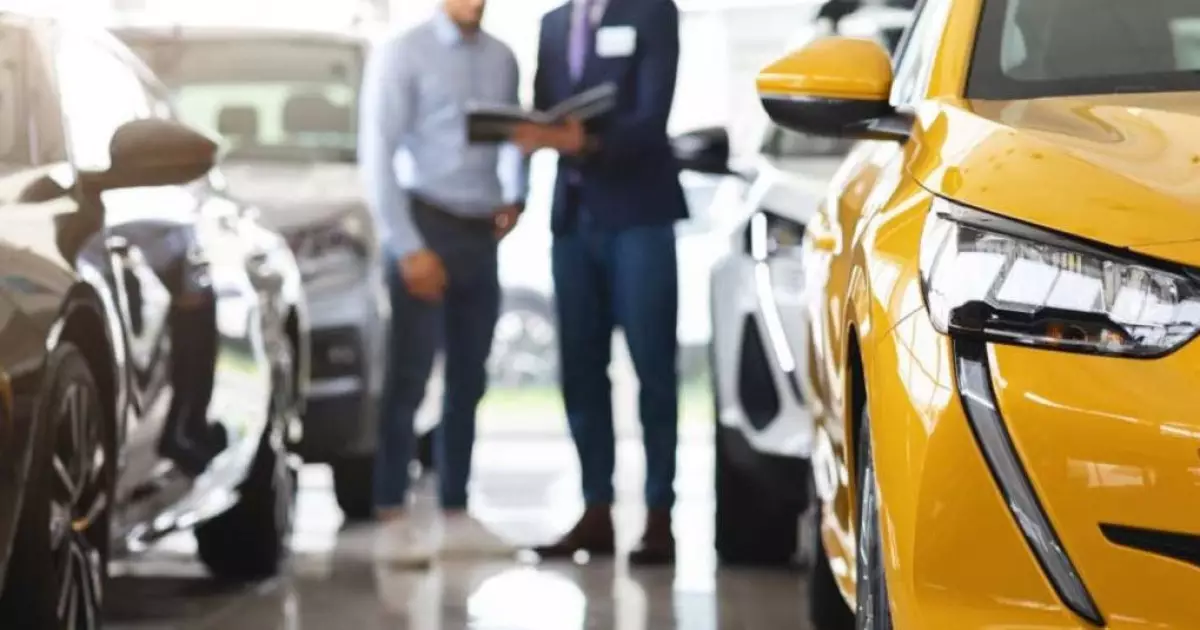   Жаңа автокөлікті сатып алуға кредит дұрыс па? Лизинг тиімді ме?   